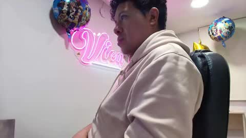 Panda  online show from 03-28-26, 06:24