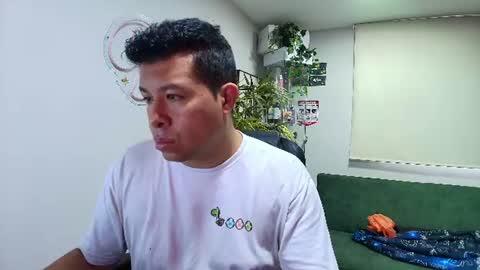 Snapshot of _mr_panda_ chatting on 06-23-26, 10:30 Panda online show from 06-23-26, 10:30