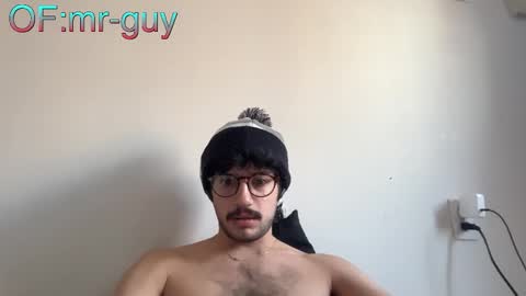 Snapshot of _mrguy_ chatting on 02-09-26, 07:51 _mrguy_ online show from 02-09-26, 07:51