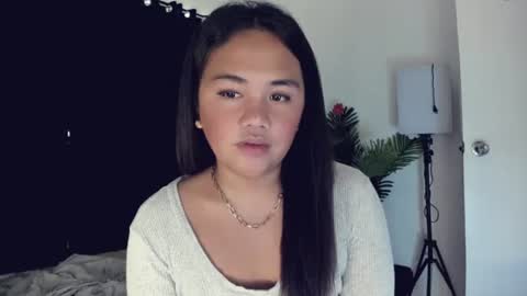 Angel online show from 04-15-26, 04:52