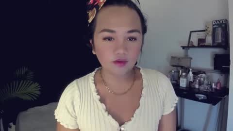 Snapshot of _mslibaylibay_ chatting on 06-01-26, 04:03 Angel online show from 06-01-26, 04:03