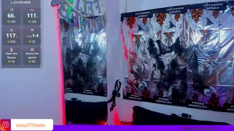 Nana  online show from 10-25-25, 03:14