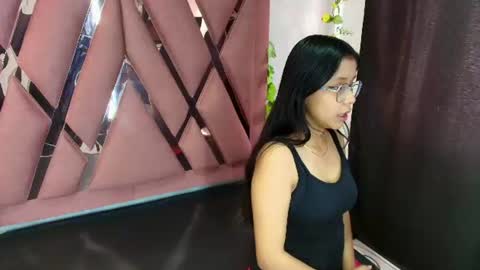 Snapshot of _nana_black chatting on 07-27-26, 01:29 Nana online show from 07-27-26, 01:29
