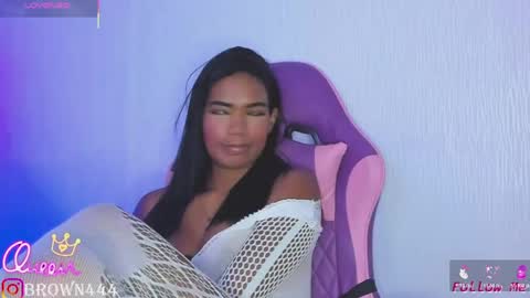 Snapshot of _naomibrown_ chatting on 05-05-26, 01:57 naomi brown online show from 05-05-26, 01:57