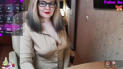 MagicWoman online show from 01-18-25, 05:41