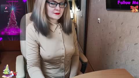 MagicWoman online show from 02-05-25, 10:01