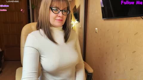 MagicWoman online show from 03-30-26, 05:58