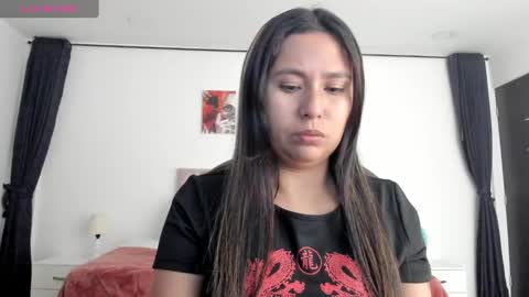 Snapshot of _natalie18_ chatting on 02-01-25, 11:21 Natalie online show from 02-01-25, 11:21