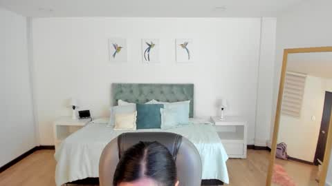 Snapshot of _natalie18_ chatting on 10-02-25, 03:24 Natalie online show from 10-02-25, 03:24