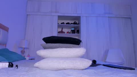  Natasha online show from 02-11-25, 05:40