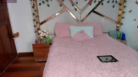 Natasha Rodriguez independent model online show from 09-19-25, 11:27