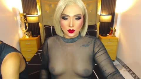 _natashacooper_ online show from 04-03-26, 09:46