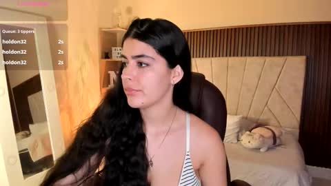 Niah  You can call me Ni or cutie haha online show from 12-16-25, 07:41