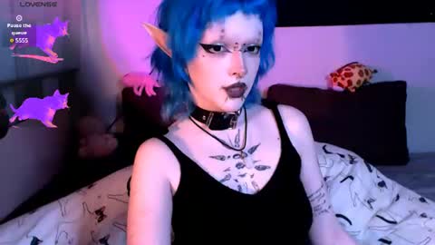 Nicole online show from 07-28-26, 01:12