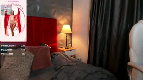 _nicoletteshea_ online show from 01-08-25, 03:08