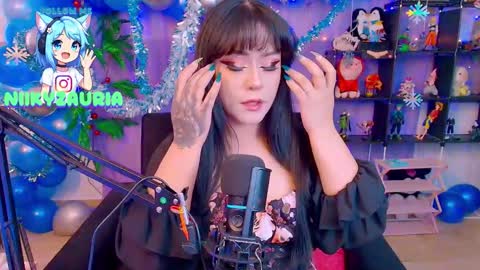 Snapshot of _niiky chatting on 12-17-25, 03:51 niiky online show from 12-17-25, 03:51