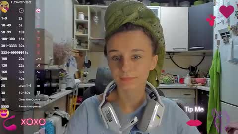 Nika online show from 09-16-25, 07:04