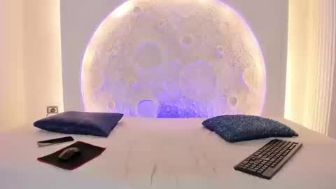 Noah online show from 09-10-25, 07:58