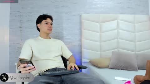 Noah Heyden online show from 02-15-25, 07:39