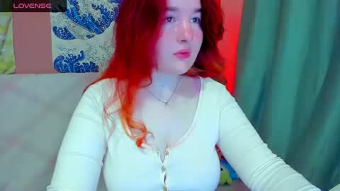 Snapshot of _nosferatu__ chatting on 06-27-26, 10:59 Nosa online show from 06-27-26, 10:59