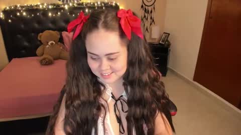 Olivia jones online show from 12-03-25, 02:26