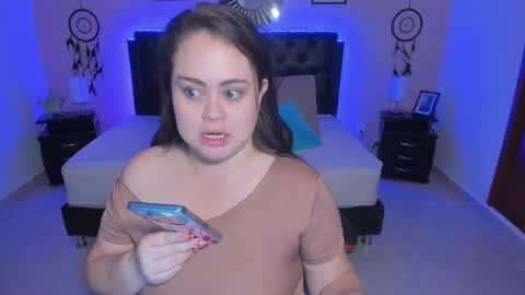 Olivia jones online show from 02-10-26, 11:47