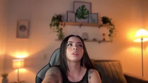 _paulah2 online show from 11-07-25, 07:36