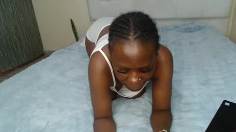 Peach online show from 03-31-26, 02:46