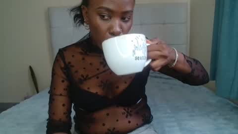 Peach online show from 04-06-26, 07:53