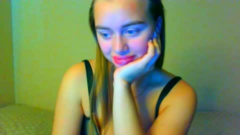 Jasminefeelings online show from 10-21-25, 02:01