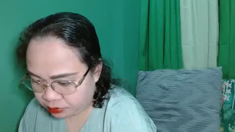 Snapshot of _pinayglamourbum_143xxx_ chatting on 03-17-26, 05:33 Pinaylovelybum online show from 03-17-26, 05:33