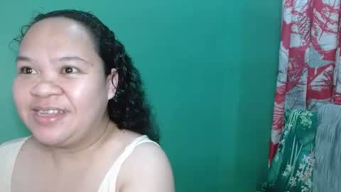 Snapshot of _pinayglamourbum_143xxx_ chatting on 05-21-26, 02:07 Pinaylovelybum online show from 05-21-26, 02:07