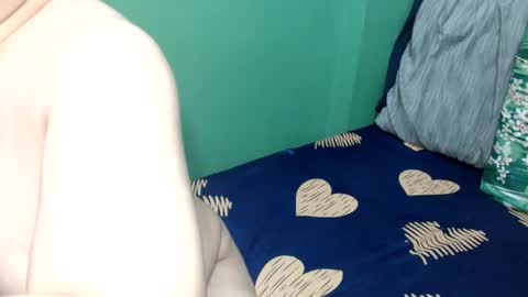 Pinaylovelybum online show from 06-25-26, 08:19