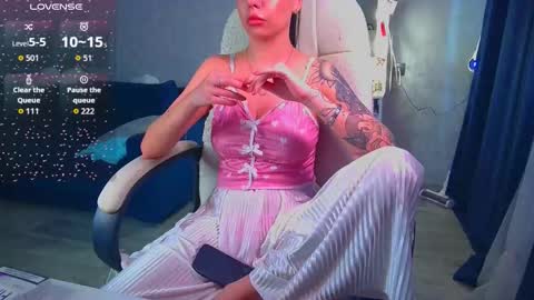 Ilona online show from 02-05-26, 08:19