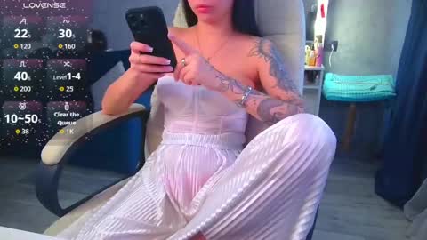 Ilona online show from 03-24-26, 08:41