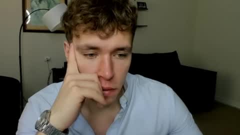 Henry online show from 05-20-26, 06:52