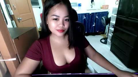 Snapshot of _princessnics chatting on 12-13-25, 08:04 Princess nicole online show from 12-13-25, 08:04