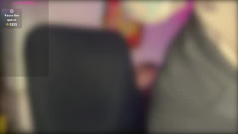  HADLY today day-off see u online 0112  online show from 12-25-24, 06:30