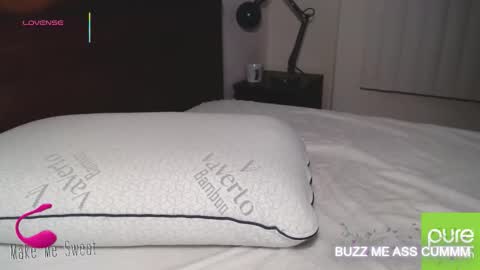 Snapshot of _pure_fun chatting on 01-13-26, 05:46 Mike K online show from 01-13-26, 05:46