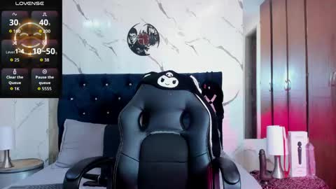_qira_ online show from 05-01-26, 05:06