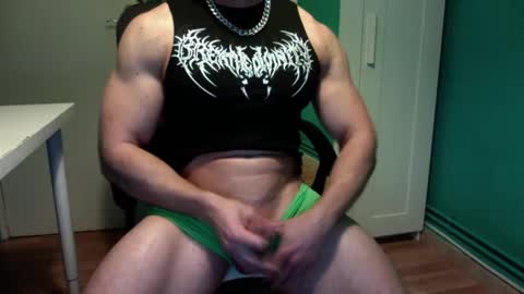 Snapshot of _r__o__b______ chatting on 01-08-26, 12:13 Demon Rob online show from 01-08-26, 12:13