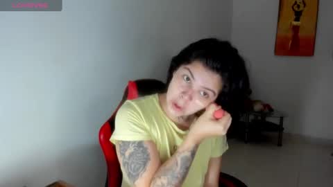 Stefany online show from 09-10-25, 08:36