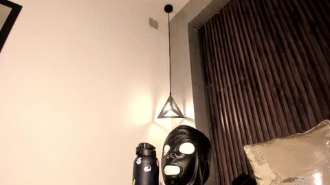 rebecca online show from 02-26-25, 11:37