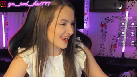 -RED HAT- online show from 04-21-26, 06:12