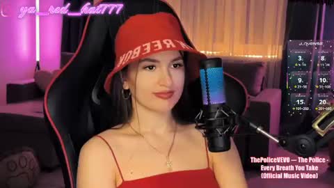 Snapshot of _red_hat_7 chatting on 06-10-26, 06:29 -RED HAT- online show from 06-10-26, 06:29