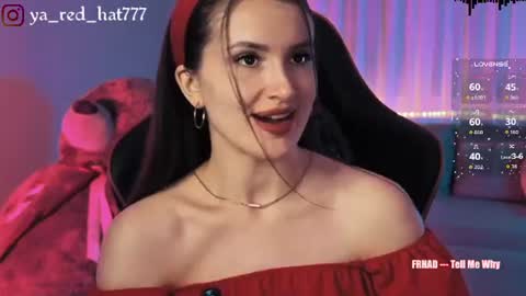 Snapshot of _red_hat_7 chatting on 08-01-26, 05:23 -RED HAT- online show from 08-01-26, 05:23