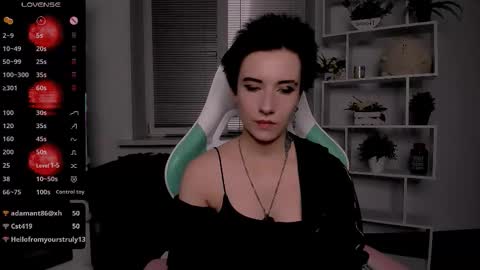 Rein online show from 10-22-25, 08:19