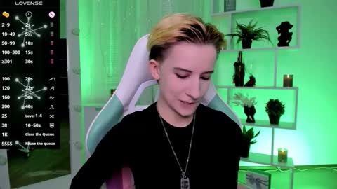 Rein online show from 03-08-26, 04:44