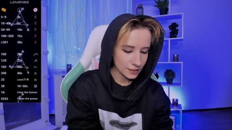 Rein online show from 04-08-26, 02:50