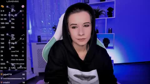Snapshot of _rein_ramm chatting on 04-27-26, 04:27 Rein online show from 04-27-26, 04:27